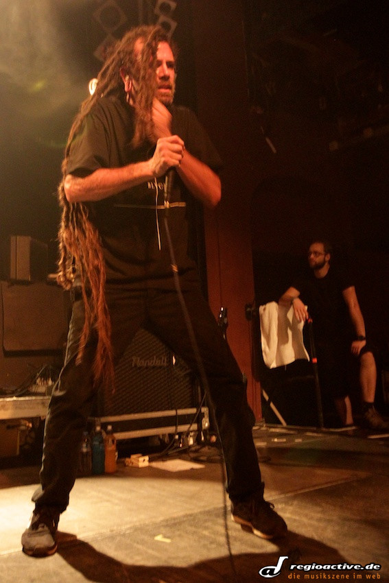 Six Feet Under (live in Hamburg, 2012)